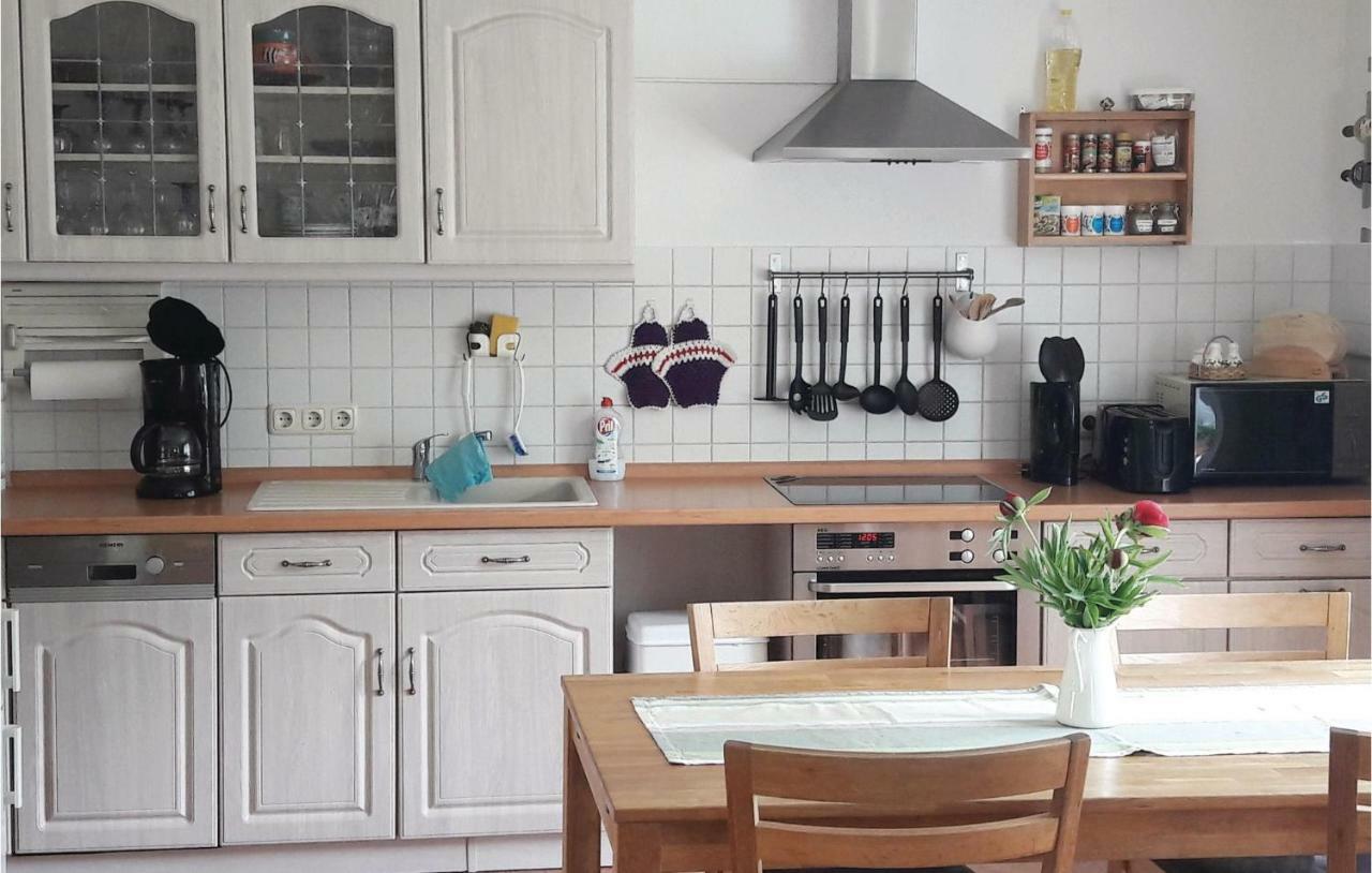 Awesome Home In Alt Schwerin With Wifi Exterior foto